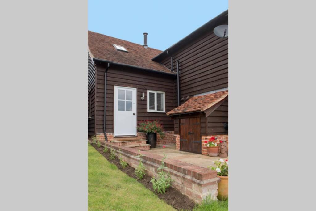 Immaculate Barn Annexe Close To Stansted Airport Great Dunmow Exterior photo